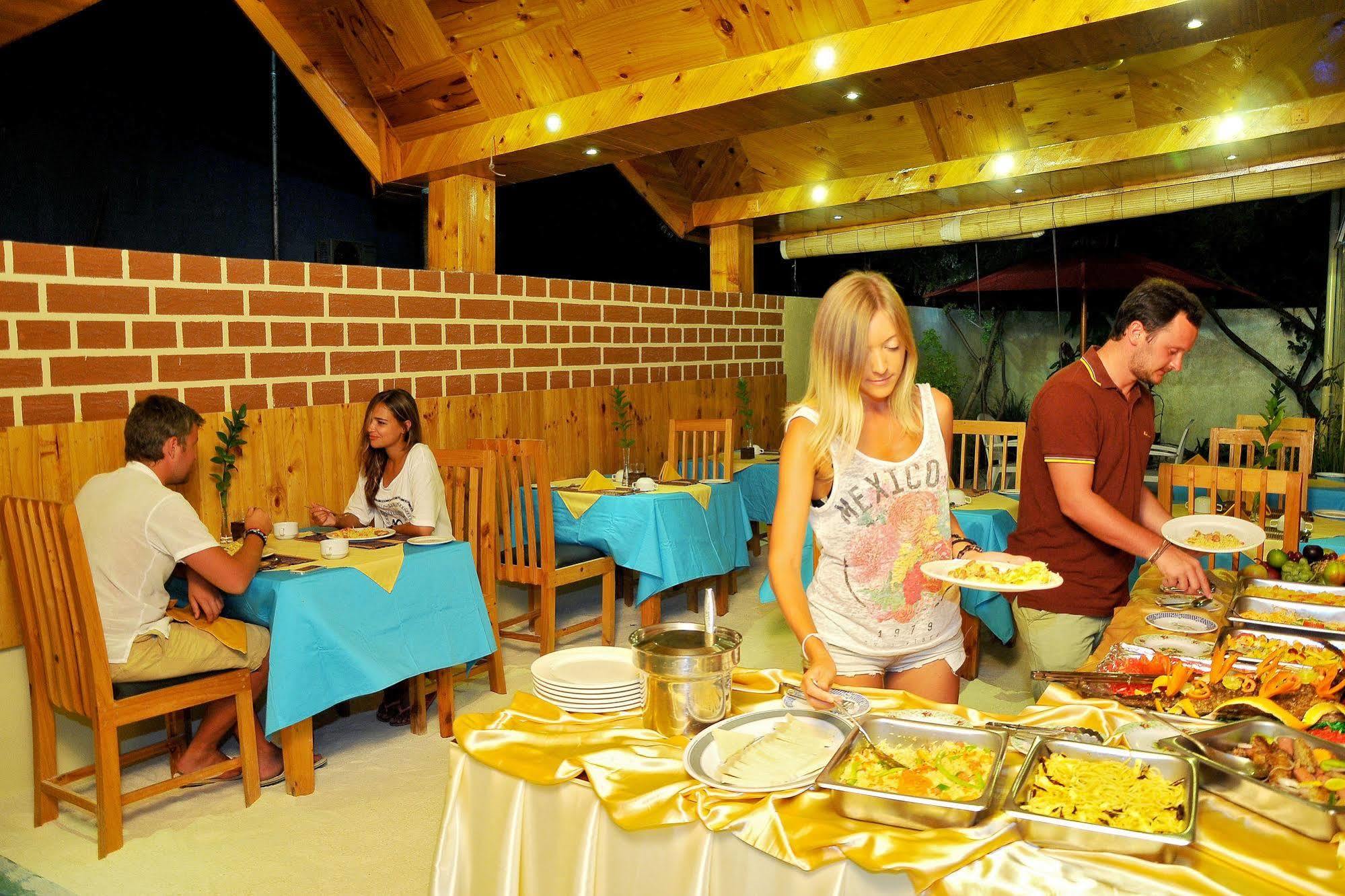 Arena Lodge Sky Маафуши Экстерьер фото